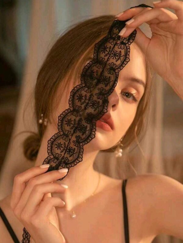 Lace Veil Blindfold - Image 2
